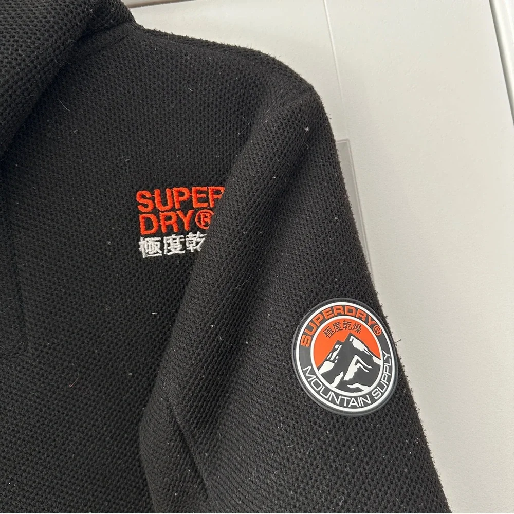 SUPERDRY‎ Black Hooded Jacket, So Warm